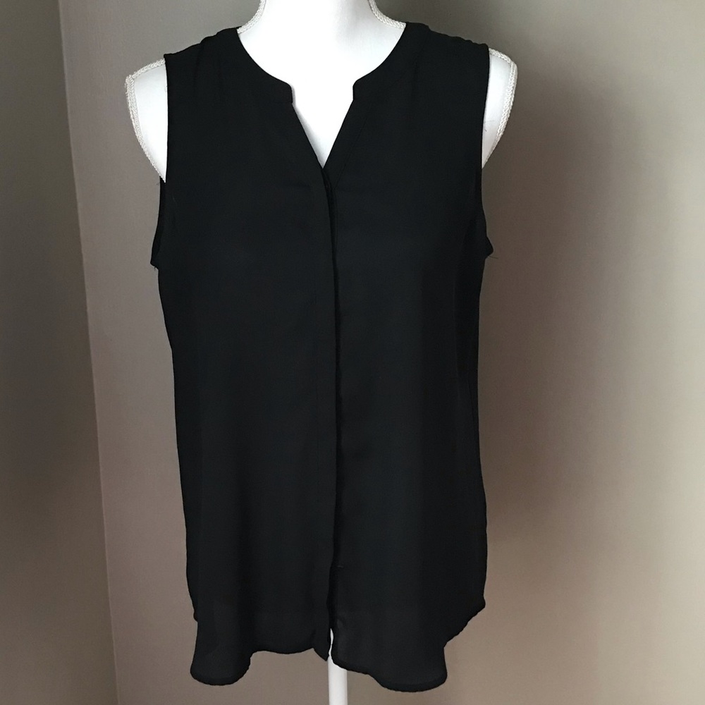Sleeveless top